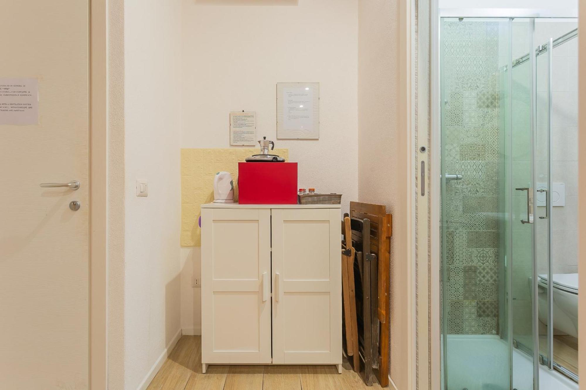Red Rooms By Wonderful Italy 巴里 外观 照片